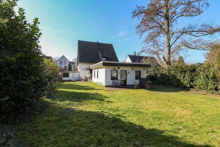 Haus zum Kaufen in Bergisch Gladbach 695.000 € 199.09 m²