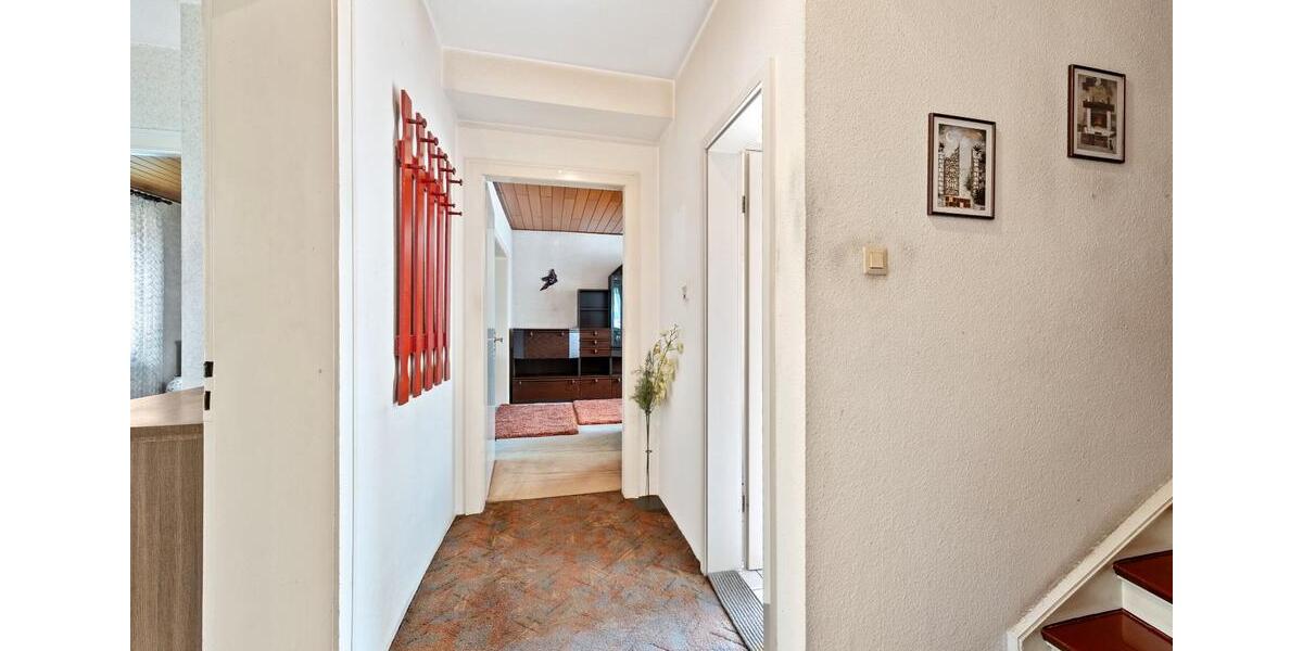Einfamilienhaus Köln Kalk - 6 Zimmer, 160 m&sup2;, 599.000&euro; | Angebot:26223472