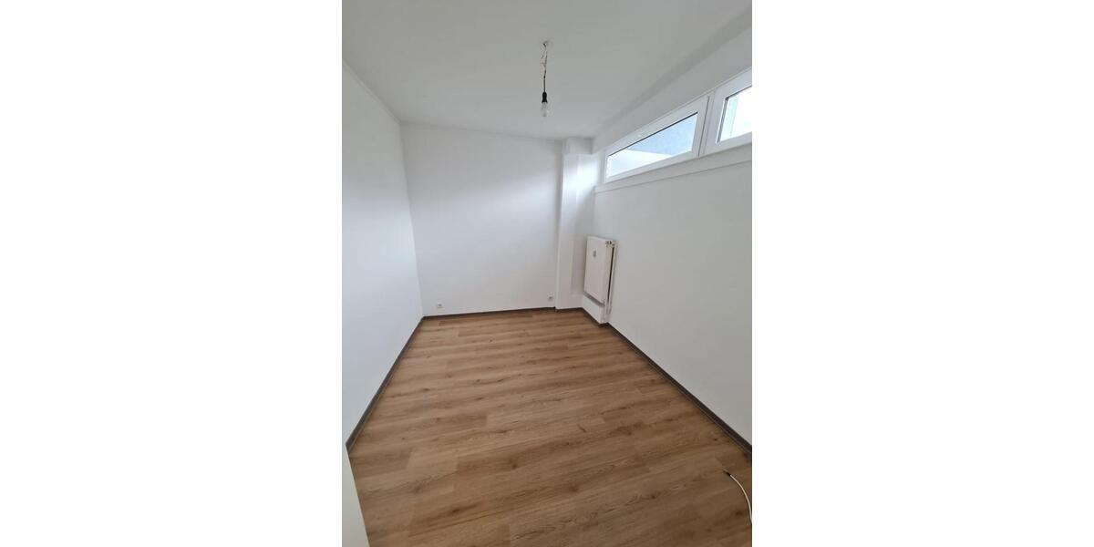 Erdgeschoßwohnung Bonn Hardtberg - 3 Zimmer, 84 m&sup2;, 195.000&euro; | Angebot:27251770