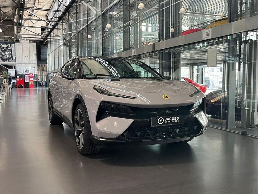 Lotus Eletre 5.000 km 114.980 € Köln 50829