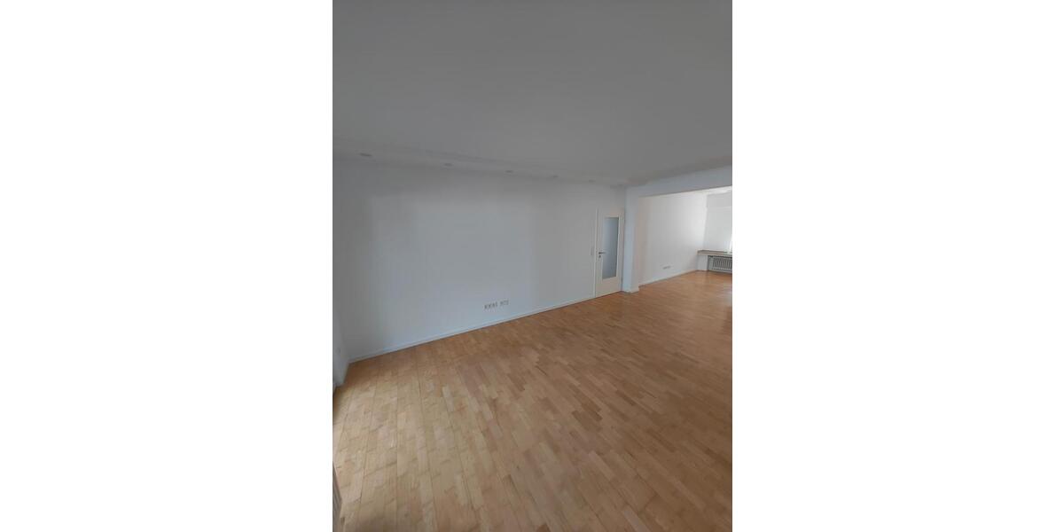 Einfamilienhaus Kerpen - 5 Zimmer, 130 m&sup2;, 1.850&euro; | Angebot:26055922