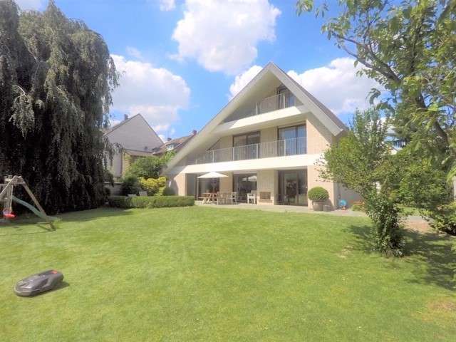 Einfamilienhaus Köln Kalk - 5 Zimmer, 250 m&sup2;, 3.950&euro; | Angebot:26961629