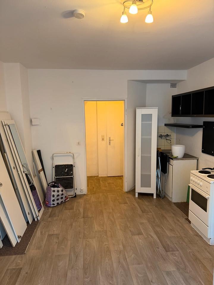 1 Zimmer Apartment für 4 Monaten zimmer
