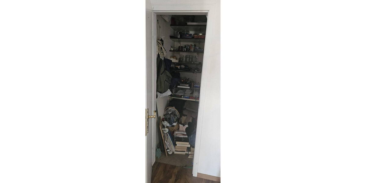 Etagenwohnung Erftstadt Liblar - 3 Zimmer, 83 m&sup2;, 179.000&euro; | Angebot:26080769