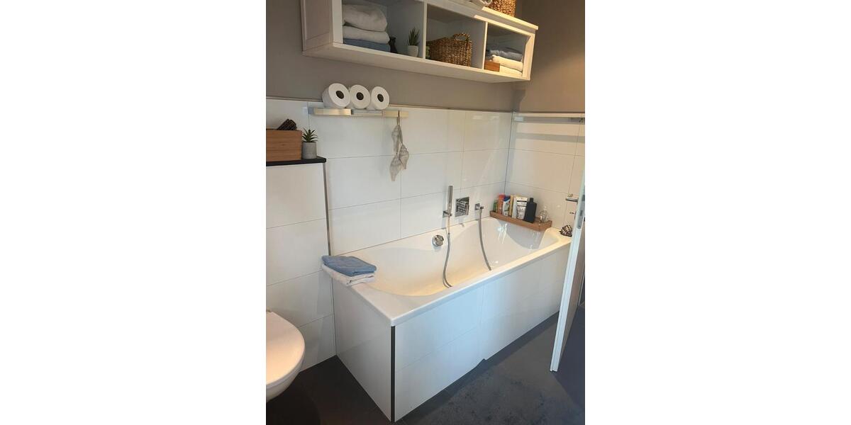 Doppelhaushälfte Hennef (Sieg) - 5 Zimmer, 130 m&sup2;, 1.800&euro; | Angebot:27614844