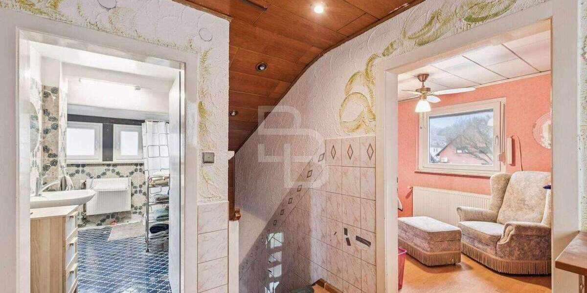 Einfamilienhaus Hürth Berrenrath - 4 Zimmer, 98 m&sup2;, 410.000&euro; | Angebot:25228559