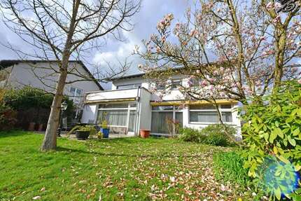 Haus Hennef-Zentrum Zentrum - 7 Zimmer, 221 m&sup2;, 979.000&euro; | Angebot:26147864