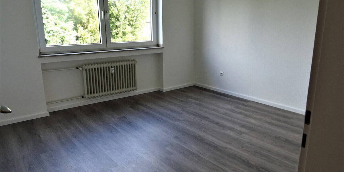 Etagenwohnung Leverkusen Wiesdorf - 3 Zimmer, 76 m&sup2;, 880&euro; | Angebot:26197814