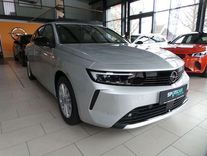 Opel Astra 17.000 km 19.950 € Bornheim 53332