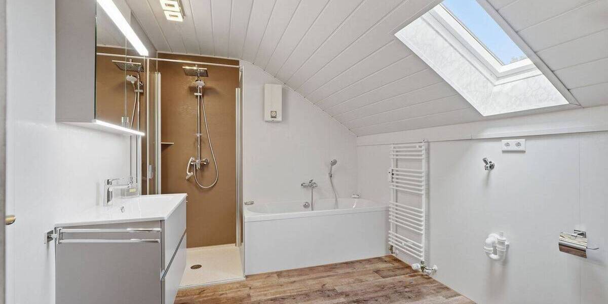 Etagenwohnung Dormagen Dormagen-Nord - 1 Zimmer, 86 m&sup2;, 189.000&euro; | Angebot:26853087