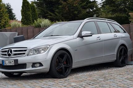 Mercedes-Benz C 220 149.000 km 8.700 &euro; Overath 51491