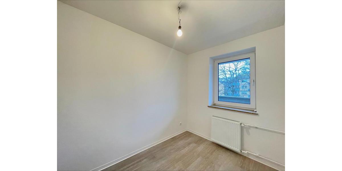 Etagenwohnung Leichlingen (Rheinland) - 2 Zimmer, 69 m&sup2;, 667&euro; | Angebot:26275178