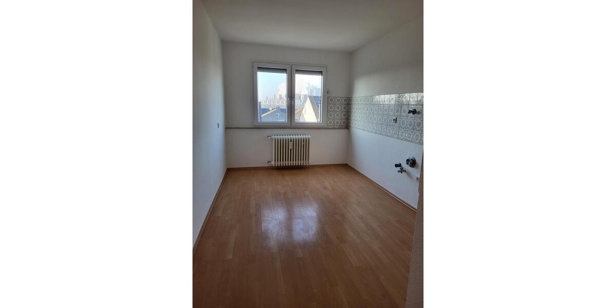 Dachgeschoßwohnung Bergheim Auenheim - 2 Zimmer, 75 m&sup2;, 790&euro; | Angebot:24352117