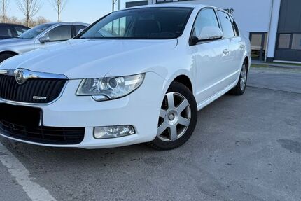 Skoda Superb 340.000 km 4.999 &euro; Köln 50859