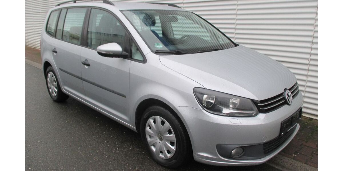 VW Touran 327.000 km 4.488 &euro; Köln 50933