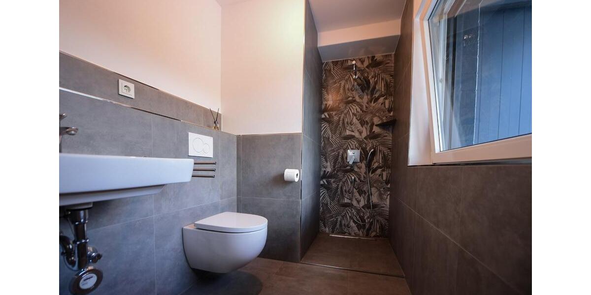 Etagenwohnung Köln Lindenthal - 1 Zimmer, 50 m&sup2;, 1.000&euro; | Angebot:25987311