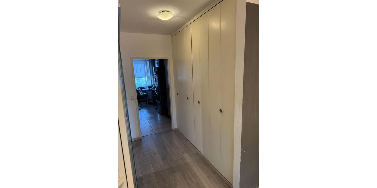 Gepflegte Eigentumswohnung 2 Zimmer Balkon in Köln Vingst 2 zimmer