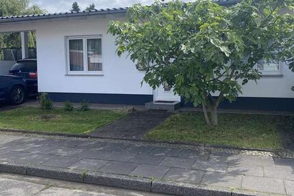 Haus Bonn Tannenbusch - 4 Zimmer, 118 m&sup2;, 1.800&euro; | Angebot:26340221