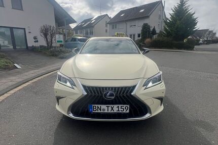 Lexus ES 300 220.000 km 18.500 &euro; Bonn 53175