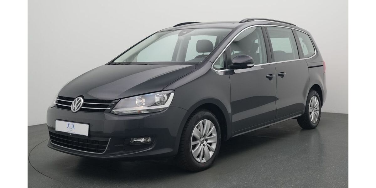 VW Sharan 103.700 km 24.980 &euro; Leverkusen 51373