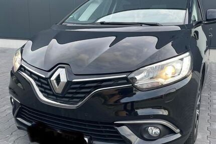 Renault Scenic 169.000 km 8.300 &euro; Köln 50769