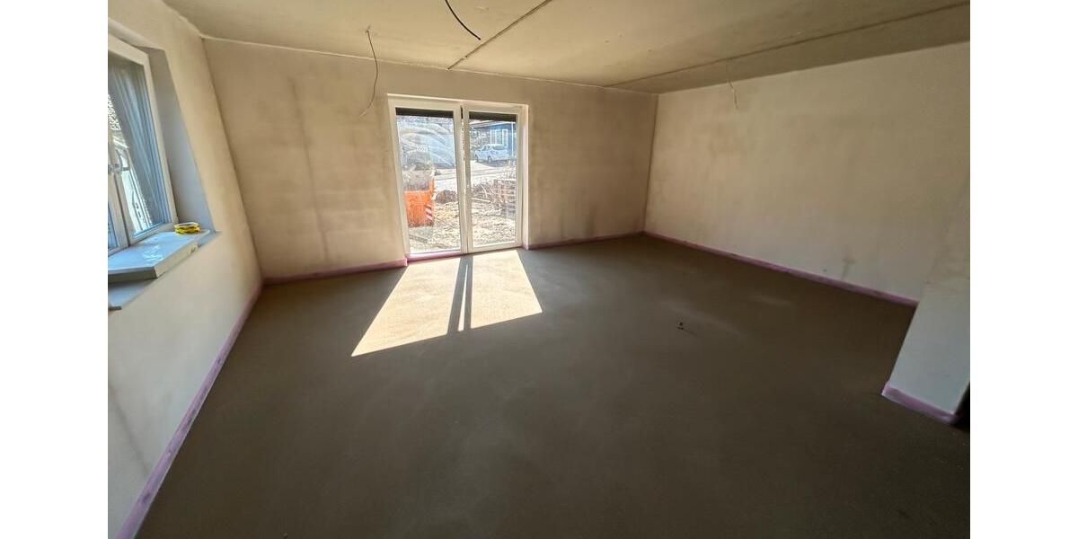 Doppelhaushälfte Hennef (Sieg) - 4.5 Zimmer, 113 m&sup2;, 1.417&euro; | Angebot:26309041