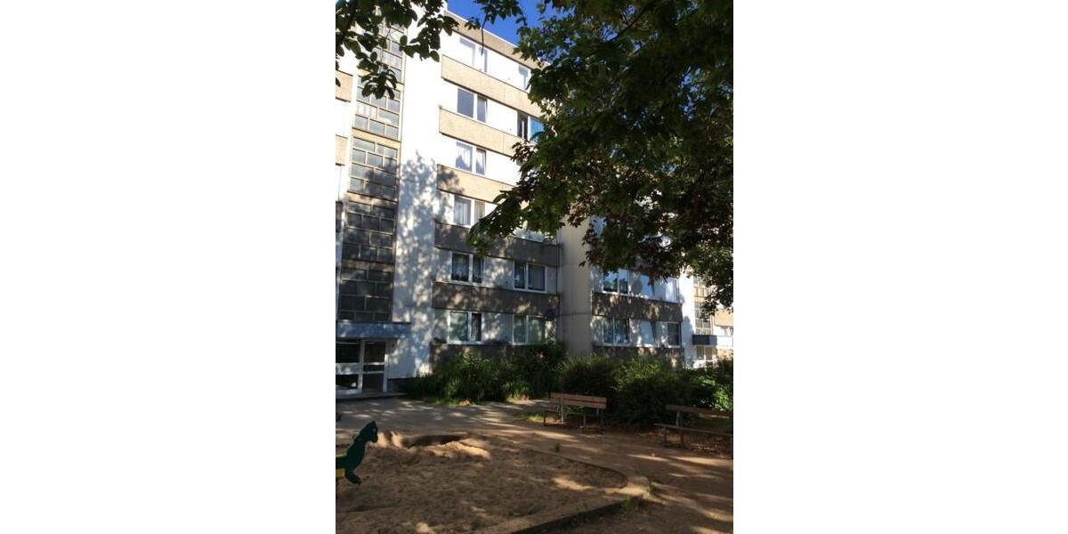 Hier lässt es sich aushalten: weitläufige 3-Zimmer-Wohnung (WBS erforderlich!) 3 zimmer