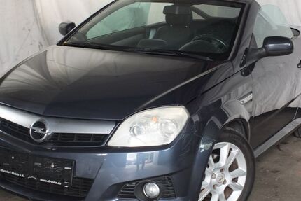 Opel Tigra 165.000 km 3.704 &euro; Köln-Marsdorf/Junkersdorf 50858