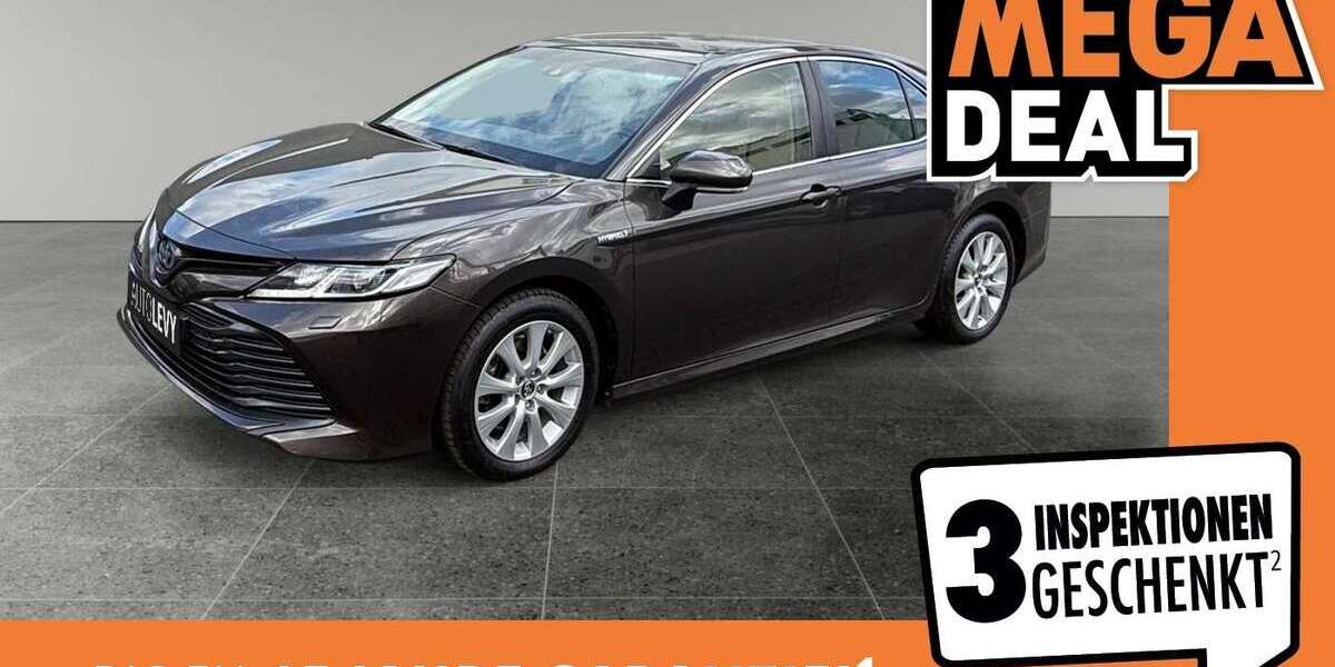 Toyota Camry 115.493 km 22.970 &euro; Köln 50825