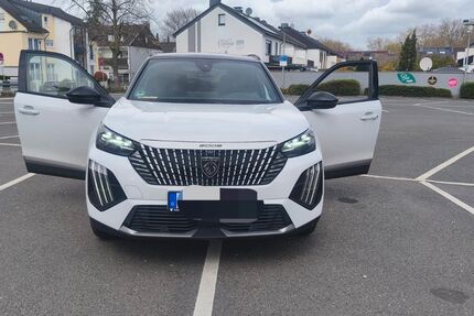 Peugeot 2008 12.500 km 22.900 &euro; Köln 51103