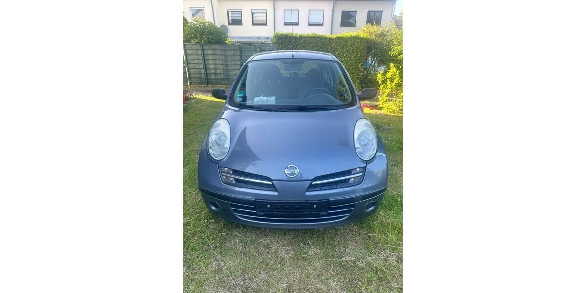 Nissan Micra 70.000 km 2.400 &euro; köln 51147
