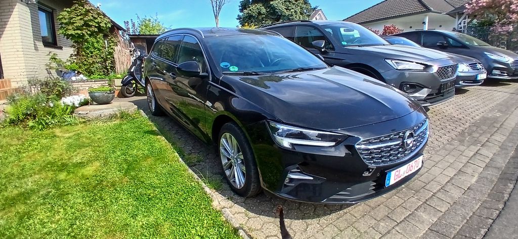 Opel Insignia 220.000 km 10.700 &euro; Odenthal-Neschen 51519