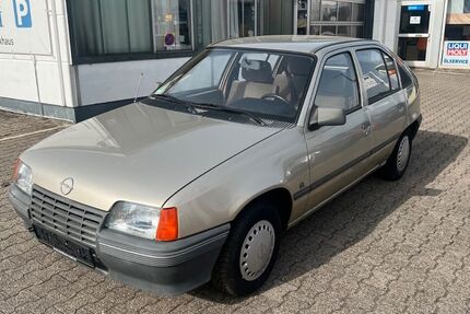 Opel Kadett 56.807 km 950 &euro; Hürth 50354