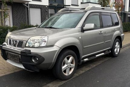 Nissan X-Trail 150.500 km 4.700 € Köln 50769