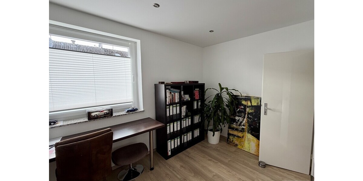 Gepflegte 3‑Zi‑Wohnung in Leverkusen‑Pattscheid – Wohnen zwischen Stadt und Natur - Etagenwohnung Leverkusen Bergisch Neukirchen | Angebot:26235294