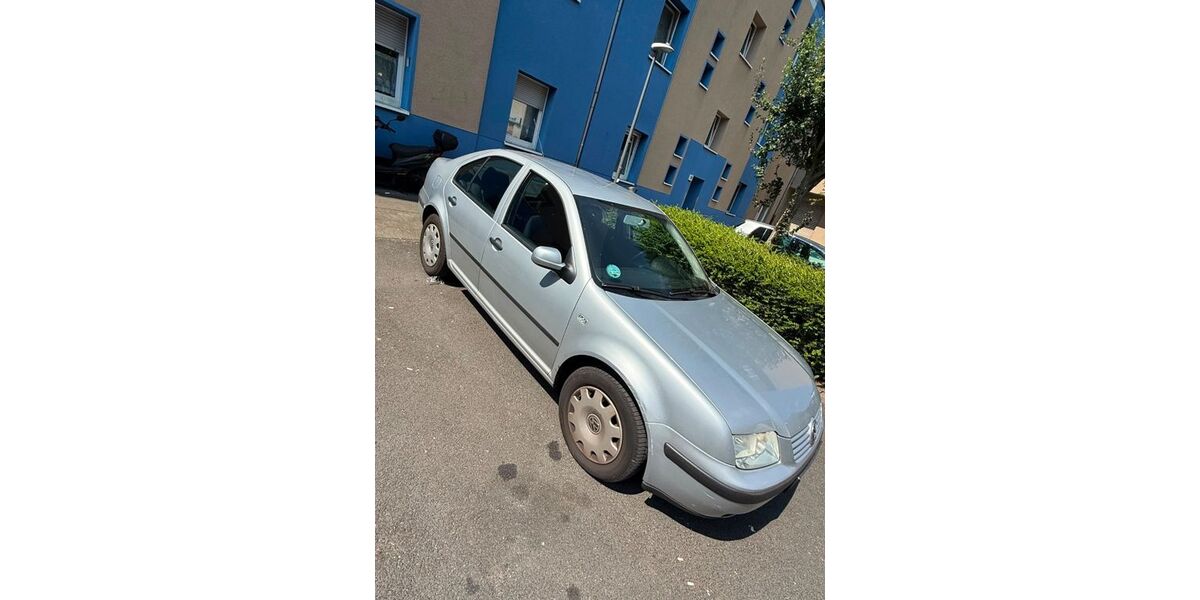 VW Bora 259.000 km 1.649 &euro; Köln 51149
