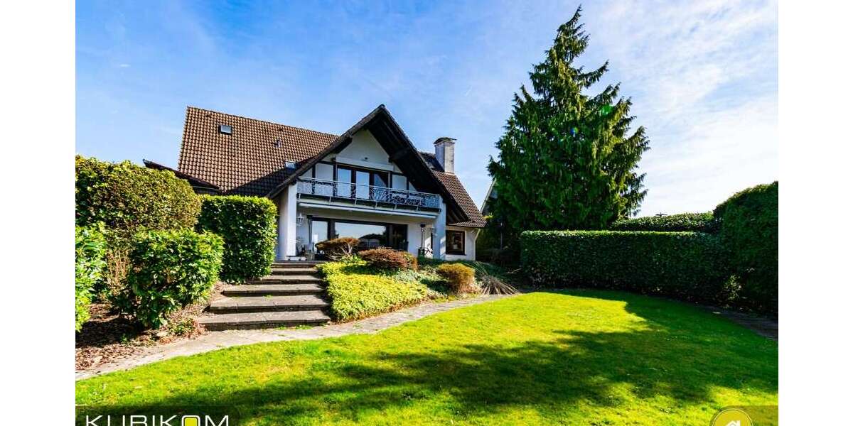 Haus zum Kaufen in Solingen 749.000 € 297.3 m² 7 zimmer