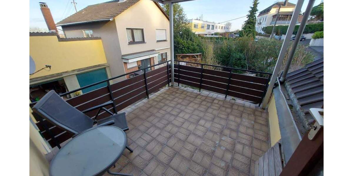 Doppelhaushälfte Bornheim - 7 Zimmer, 162 m&sup2;, 358.000&euro; | Angebot:26107543