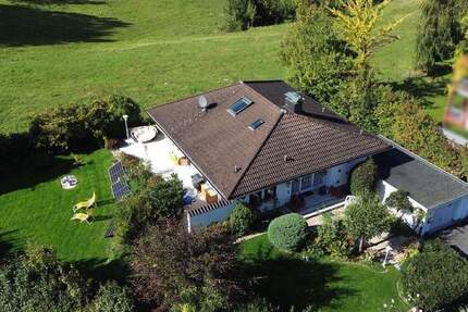 Liebevoll gepflegter Bungalow mit Einliegerw. in Randlage + Aussicht in Königswinter Höhenlage! 5 zimmer