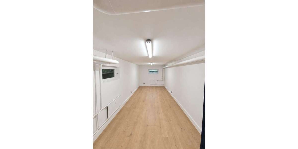 Gewerbeobjekt Bergisch Gladbach Alt-Frankenforst - 150&euro; | Angebot:26808108