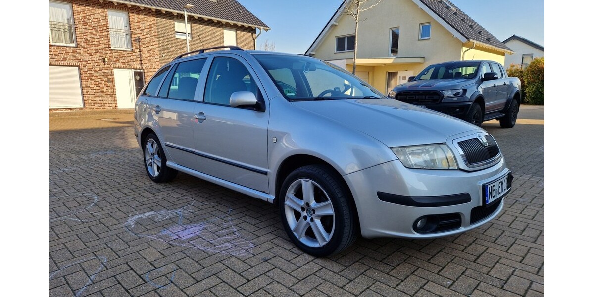 Skoda Fabia 389.000 km 2.200 &euro; Dormagen 41539