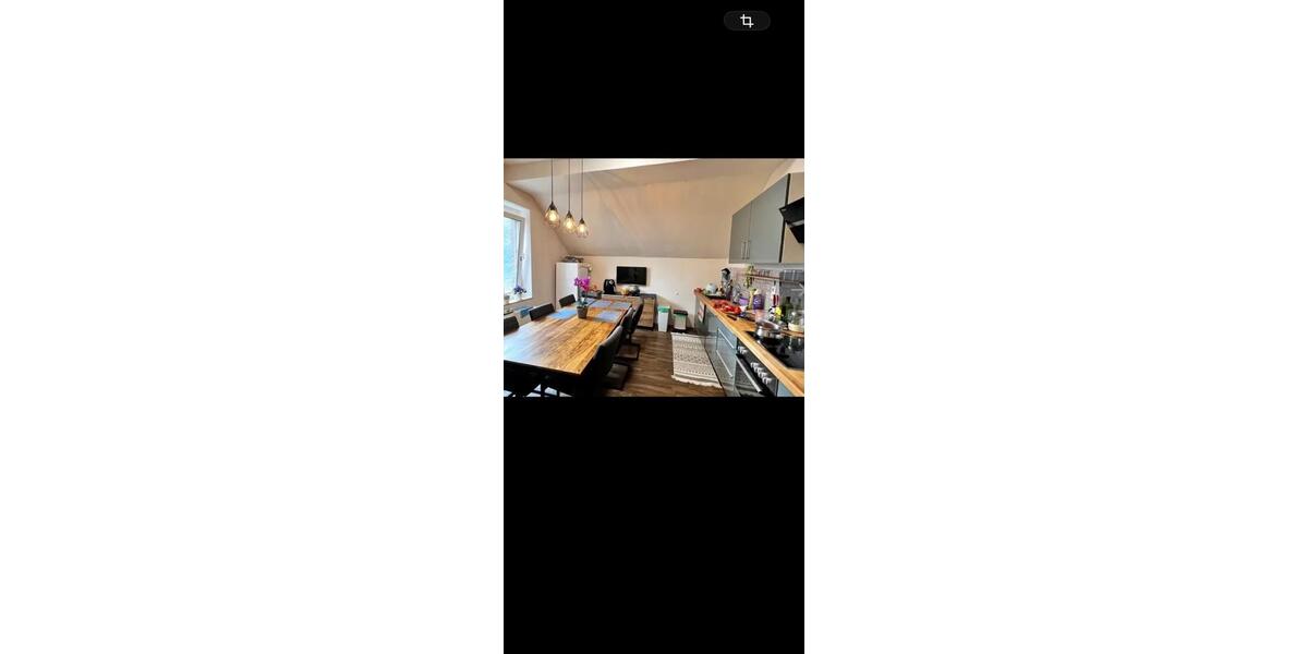 Etagenwohnung Solingen Wald - 4 Zimmer, 104 m&sup2;, 1.500&euro; | Angebot:27566171