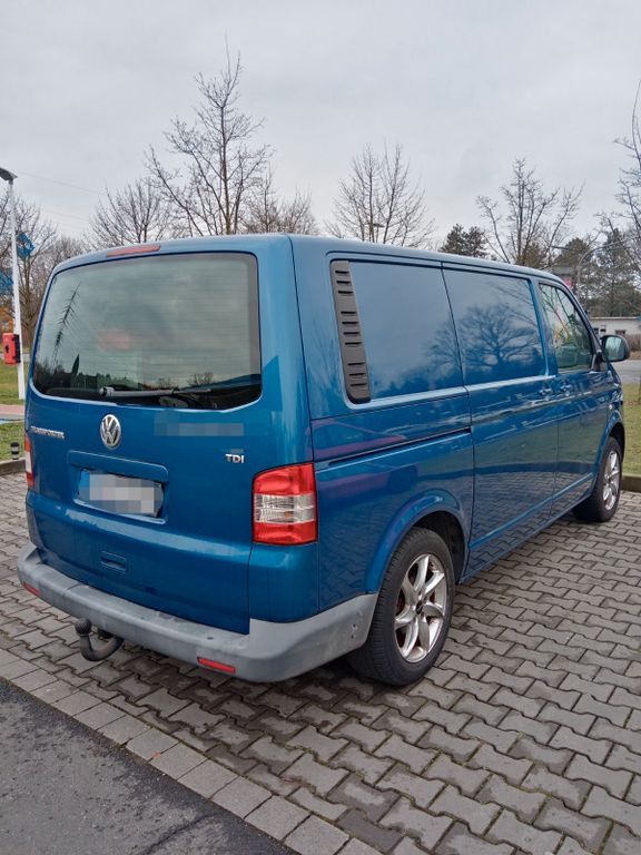 VW T5 Transporter 159.450 km 13.499 € Düsseldorf 40627