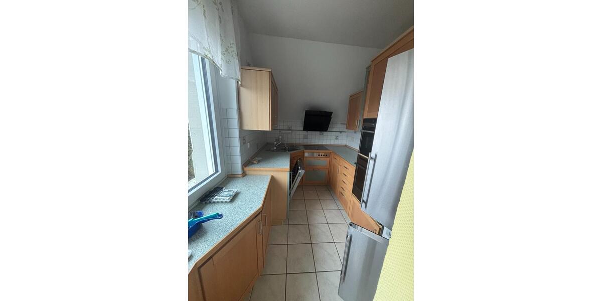 Etagenwohnung Solingen Central - 4 Zimmer, 110 m&sup2;, 1.290&euro; | Angebot:25766915
