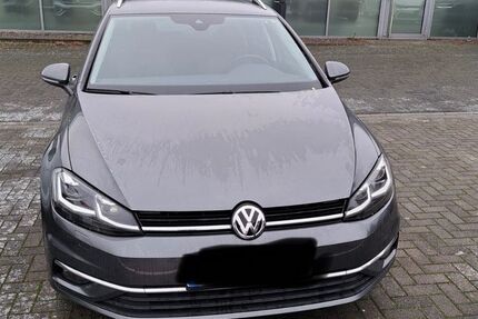 VW Golf 149.000 km 13.300 &euro; Troisdorf 53842