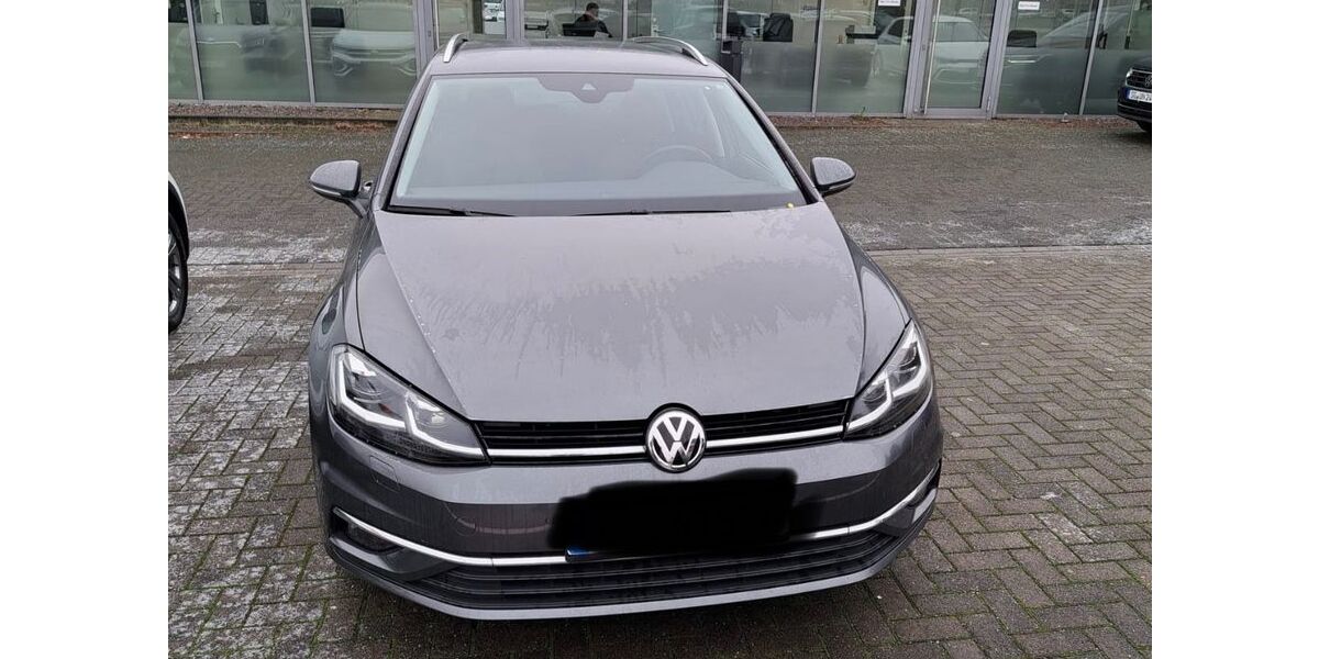 VW Golf 149.000 km 13.300 &euro; Troisdorf 53842