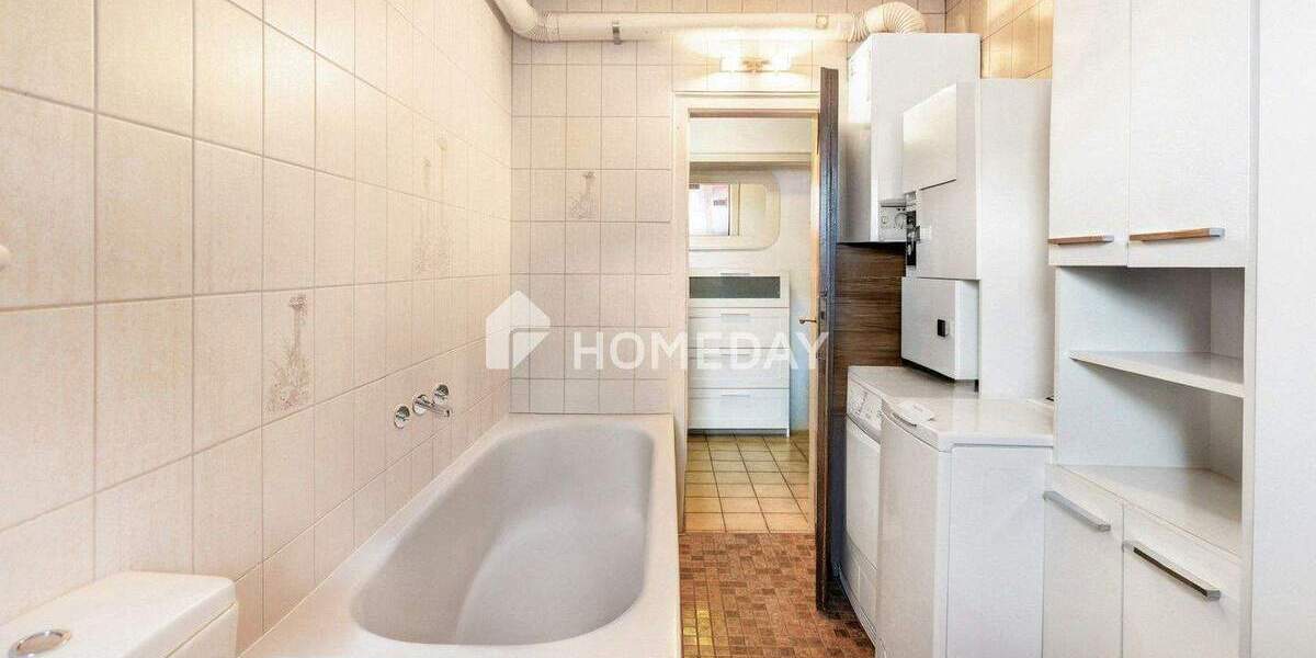 Etagenwohnung Köln Holweide - 3 Zimmer, 80 m&sup2;, 299.000&euro; | Angebot:25277979