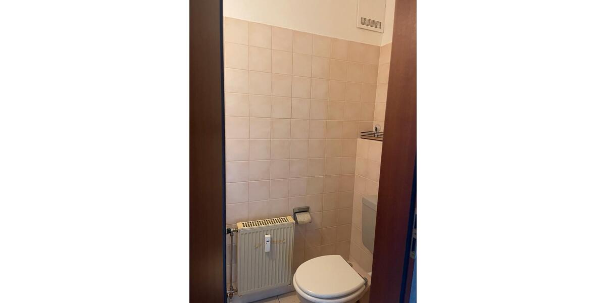 Etagenwohnung Bergisch Gladbach Alt-Frankenforst - 3 Zimmer, 94 m&sup2;, 1.570&euro; | Angebot:25478998