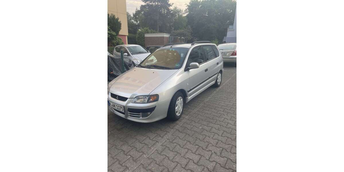 Mitsubishi Space Star 110.000 km 2.150 &euro; Köln 50735