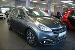 Peugeot 208 PureTech 82 Style - Panorama - 88.339 km 8.980 € Euskirchen 53881